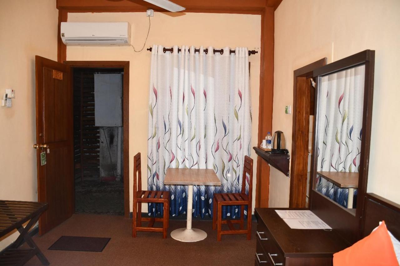 Cinnamon Airport Residencies Katunayaka Kültér fotó